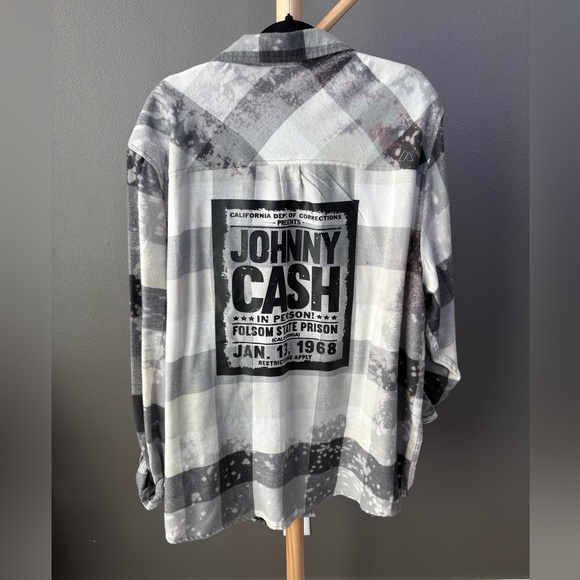 Johnny Cash Flannel - Picture 1 of 5